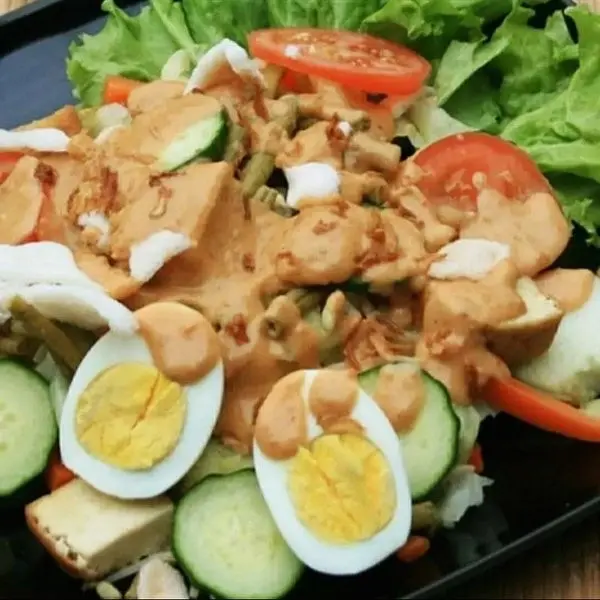 Keistimewaan Gado-Gado Mbak Elly