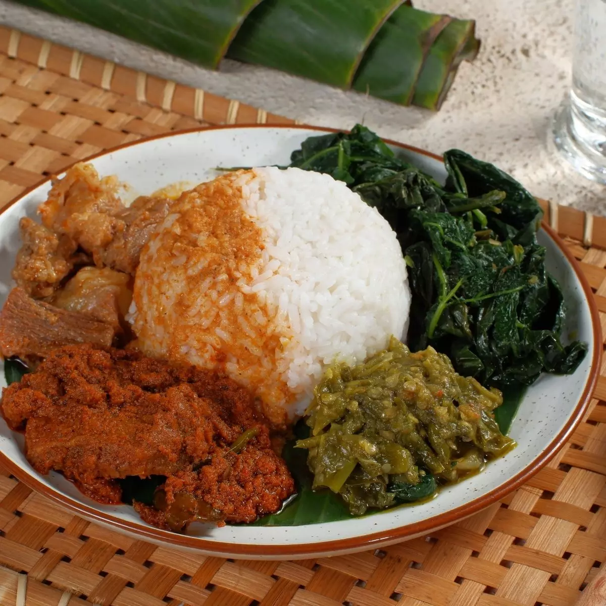 Pengalaman Makan yang Nyaman