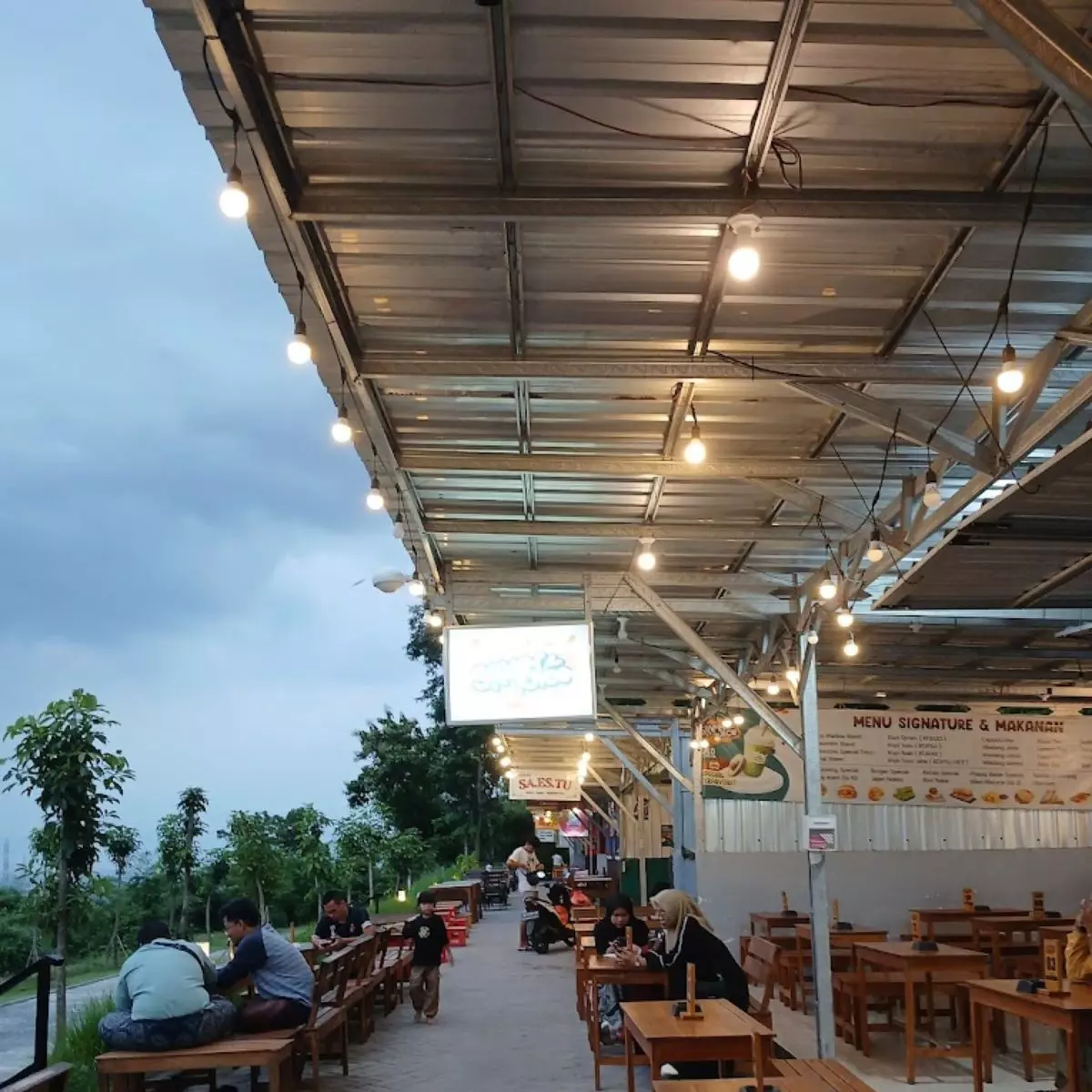 Menu Favorit yang Bikin Betah