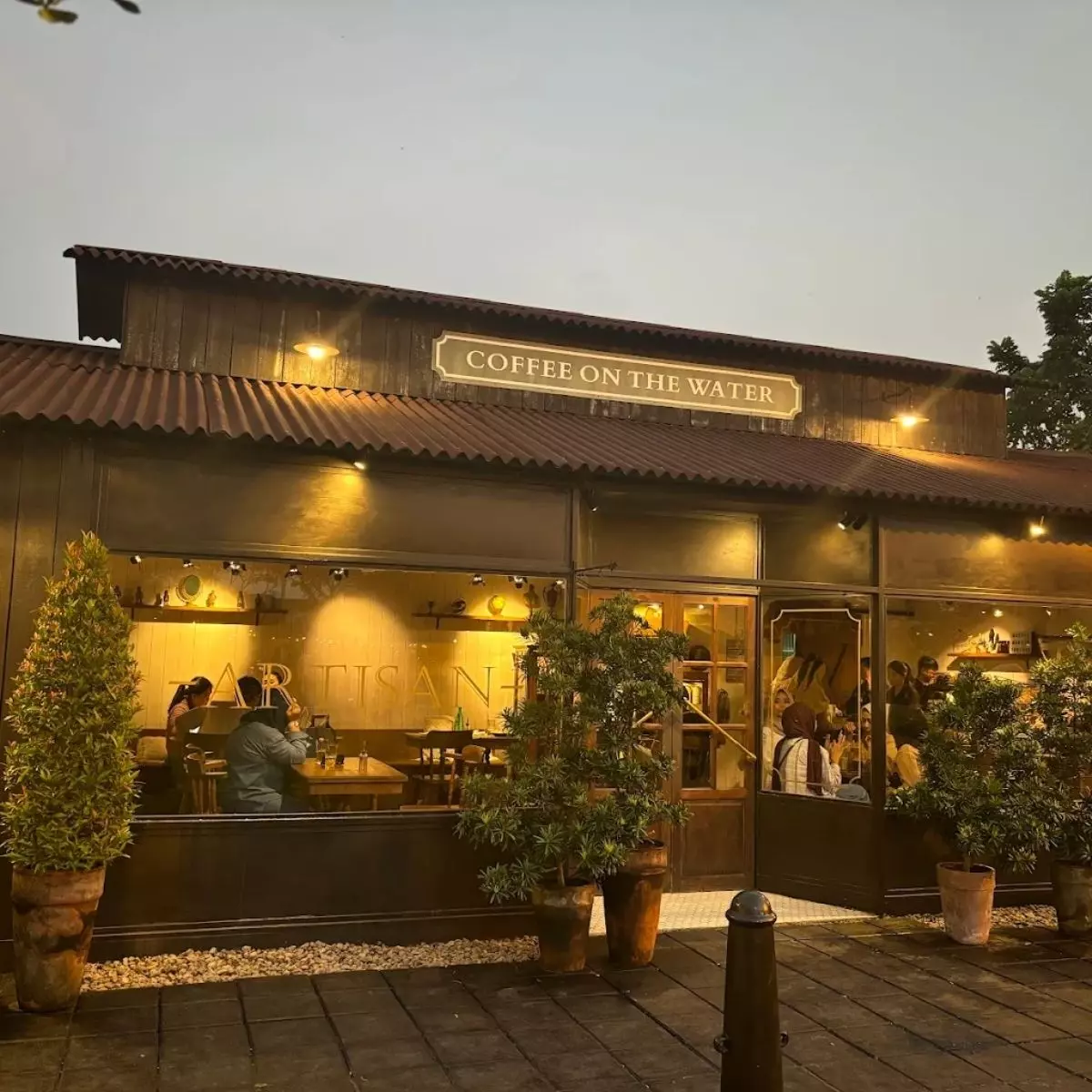 Tips Berkunjung ke Rustic Market