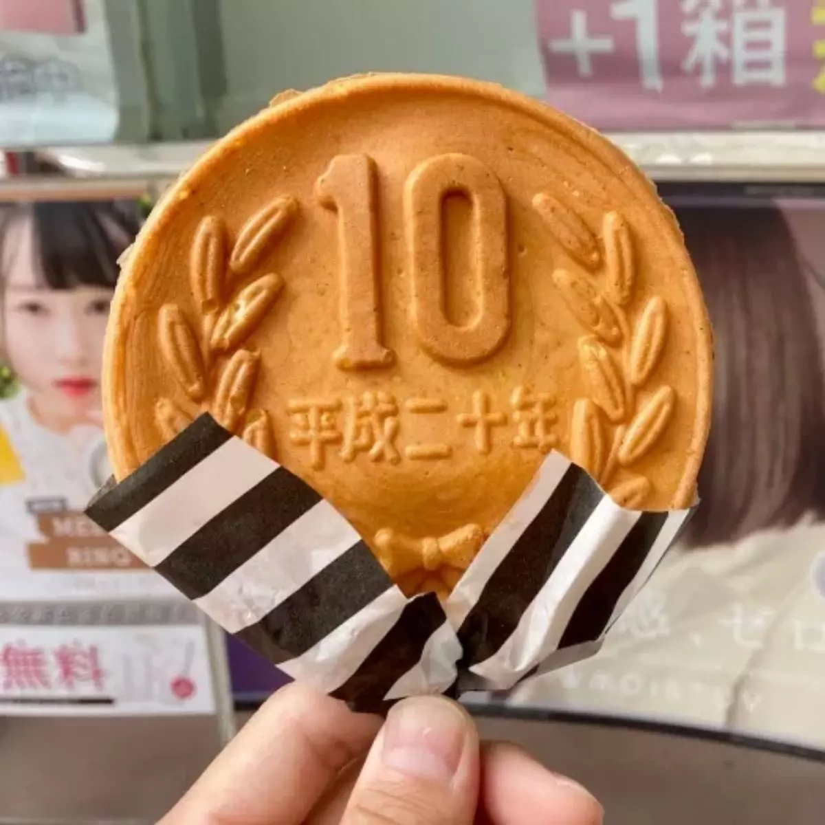 Cara Penyajian dan Variasi Topping Pancake 10 Yen Coin Mozzarella