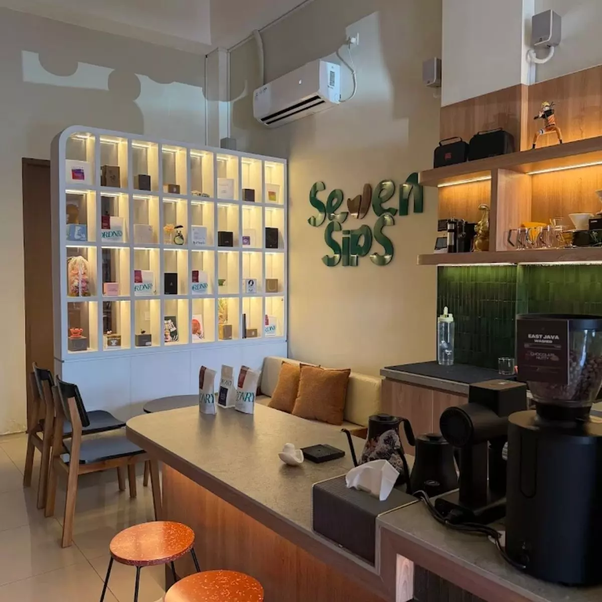 Seven Sips Coffee Studio
